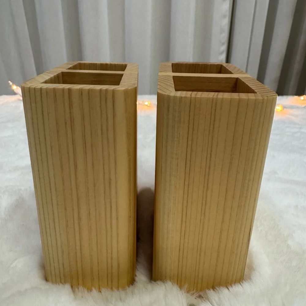 Two Multi Organizers, Holders